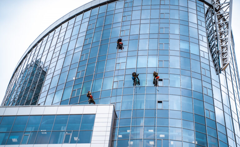 Top Benefits of Spider Glazing for Modern Commercial and Residential Buildings
