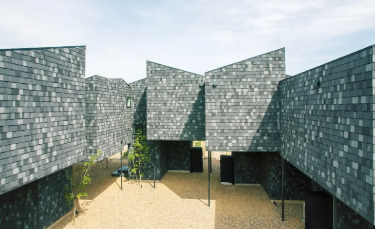 Top Benefits of Aluminium Louvers for Modern Homes